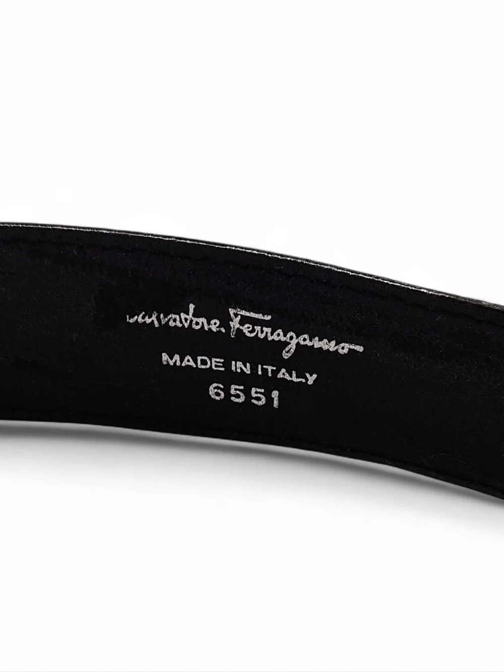 Salvatore Ferragamo Vera Leather Belt In Black Leather With Silver Buckle Sz 75